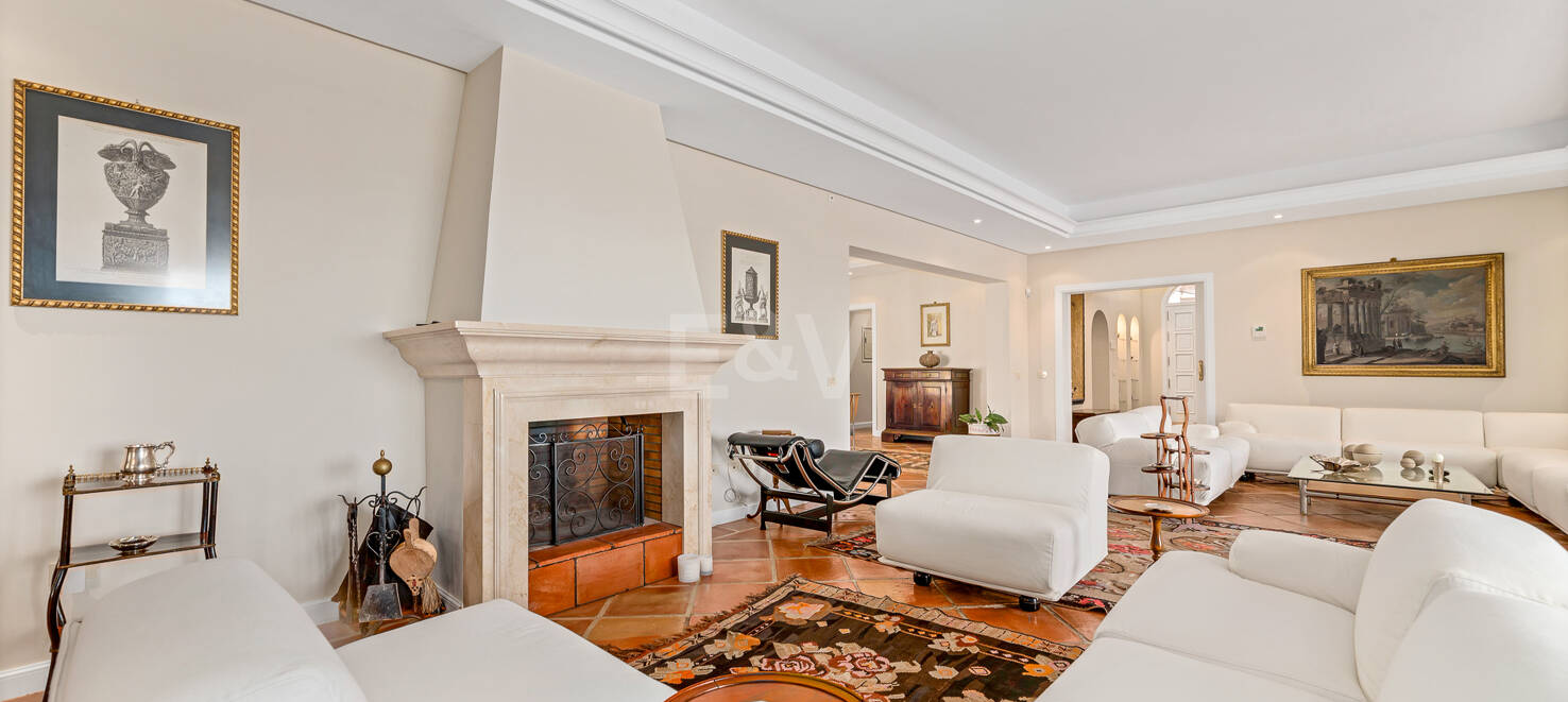 Villa in El Rosario with Panoramic Views in Garden Oasis