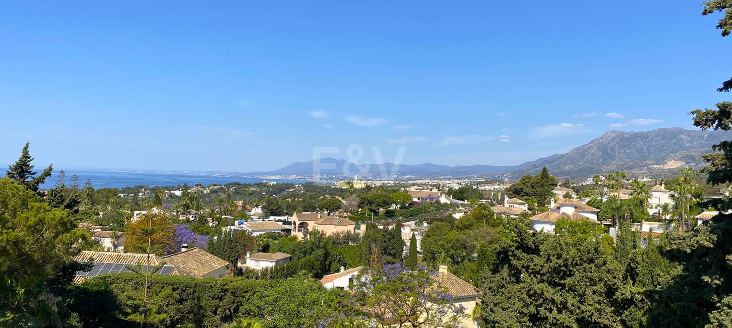 Villa in El Rosario with Panoramic Views in Garden Oasis