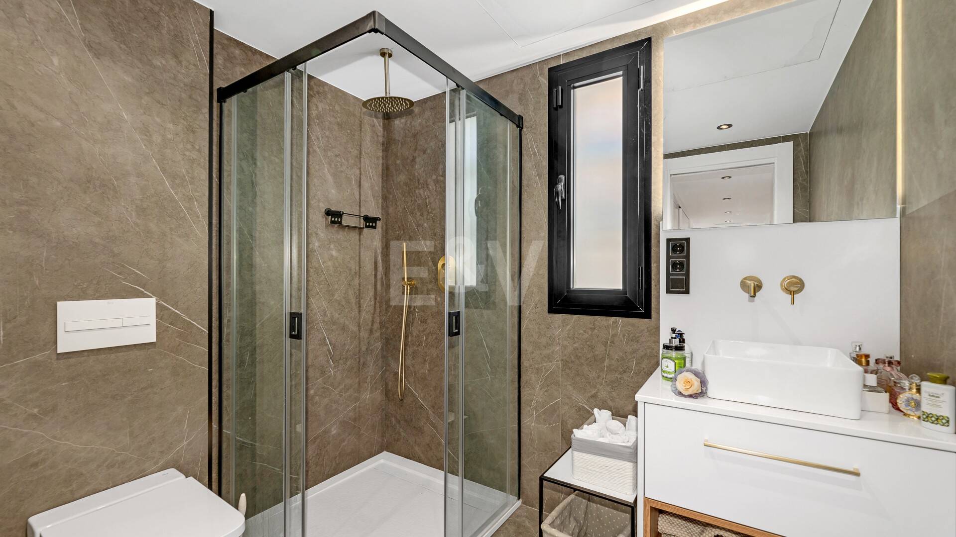 Grand Villa w El Rosario z doskonałą jakością