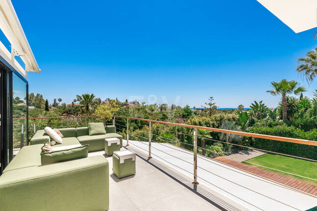 Grand Villa i El Rosario med enastående kvalitet