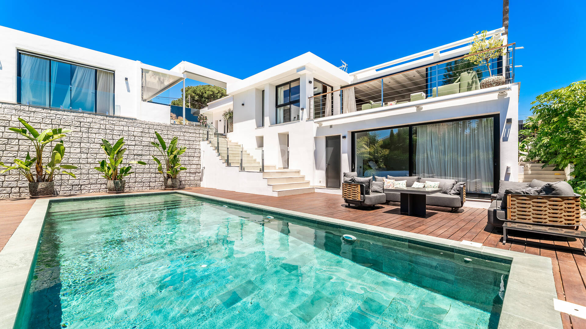 Grand Villa w El Rosario z doskonałą jakością