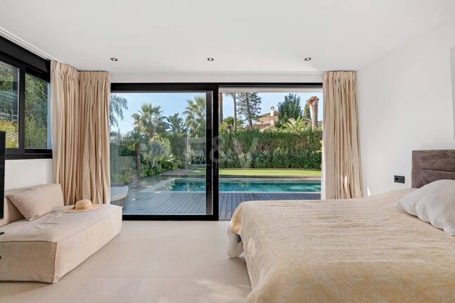 Grand Villa i El Rosario med enastående kvalitet