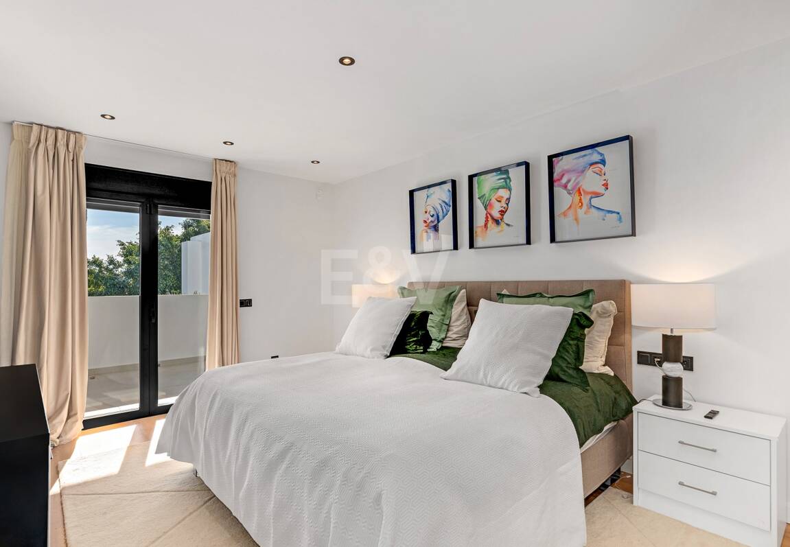 Grand Villa i El Rosario med enastående kvalitet