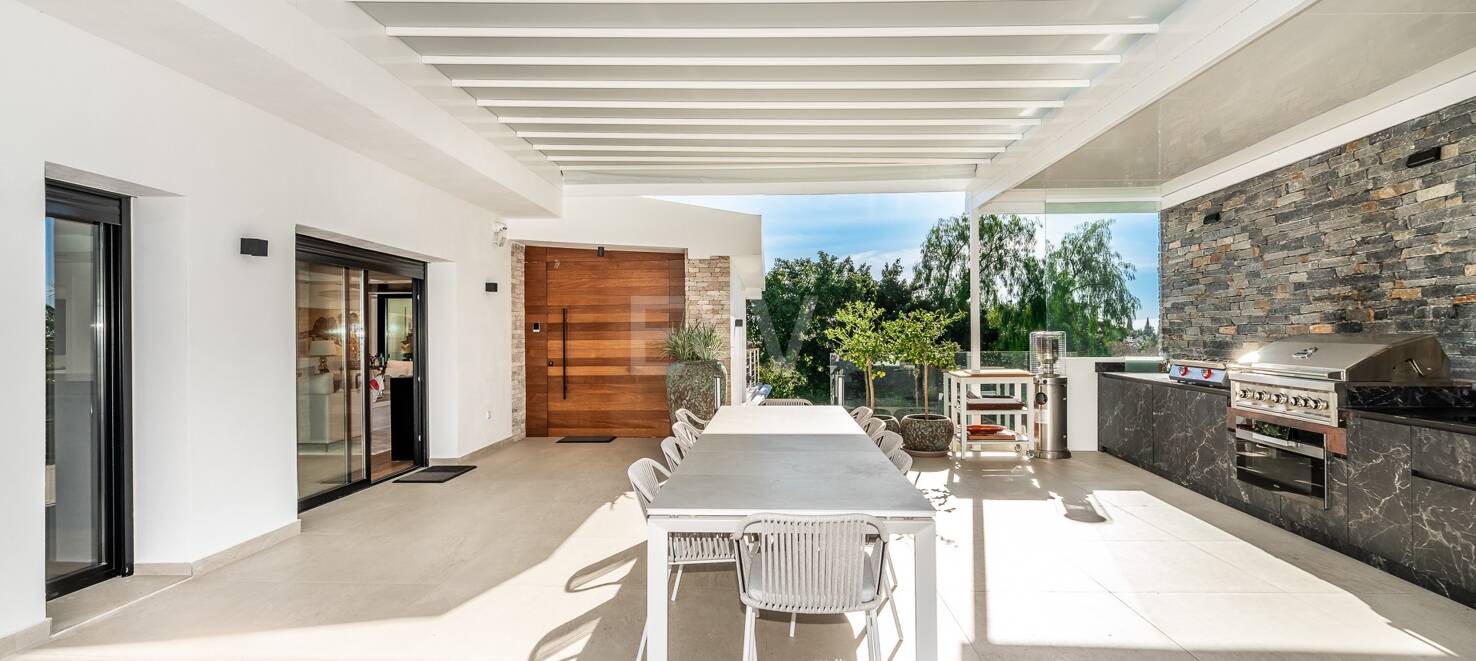 Grand Villa i El Rosario med enastående kvalitet