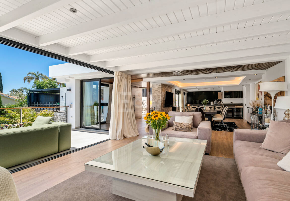 Grand Villa i El Rosario med enastående kvalitet