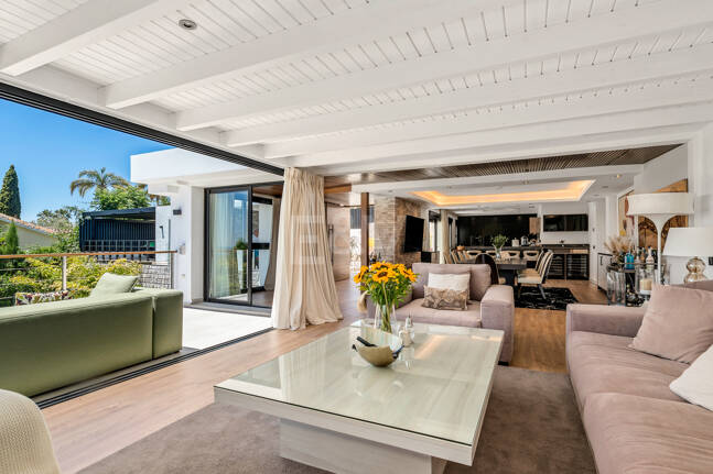 Grand Villa i El Rosario med enastående kvalitet