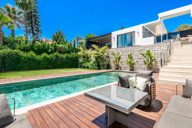 Grand Villa i El Rosario med enastående kvalitet