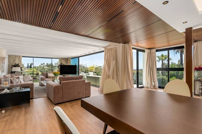 Grand Villa i El Rosario med enastående kvalitet