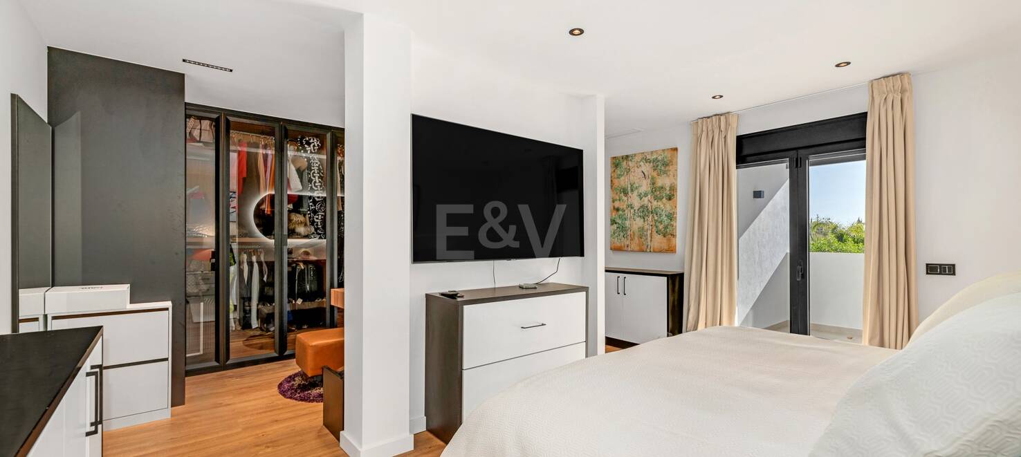 Grand Villa i El Rosario med enastående kvalitet