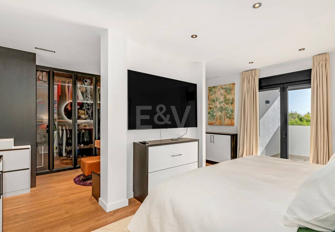 Grand Villa i El Rosario med enastående kvalitet