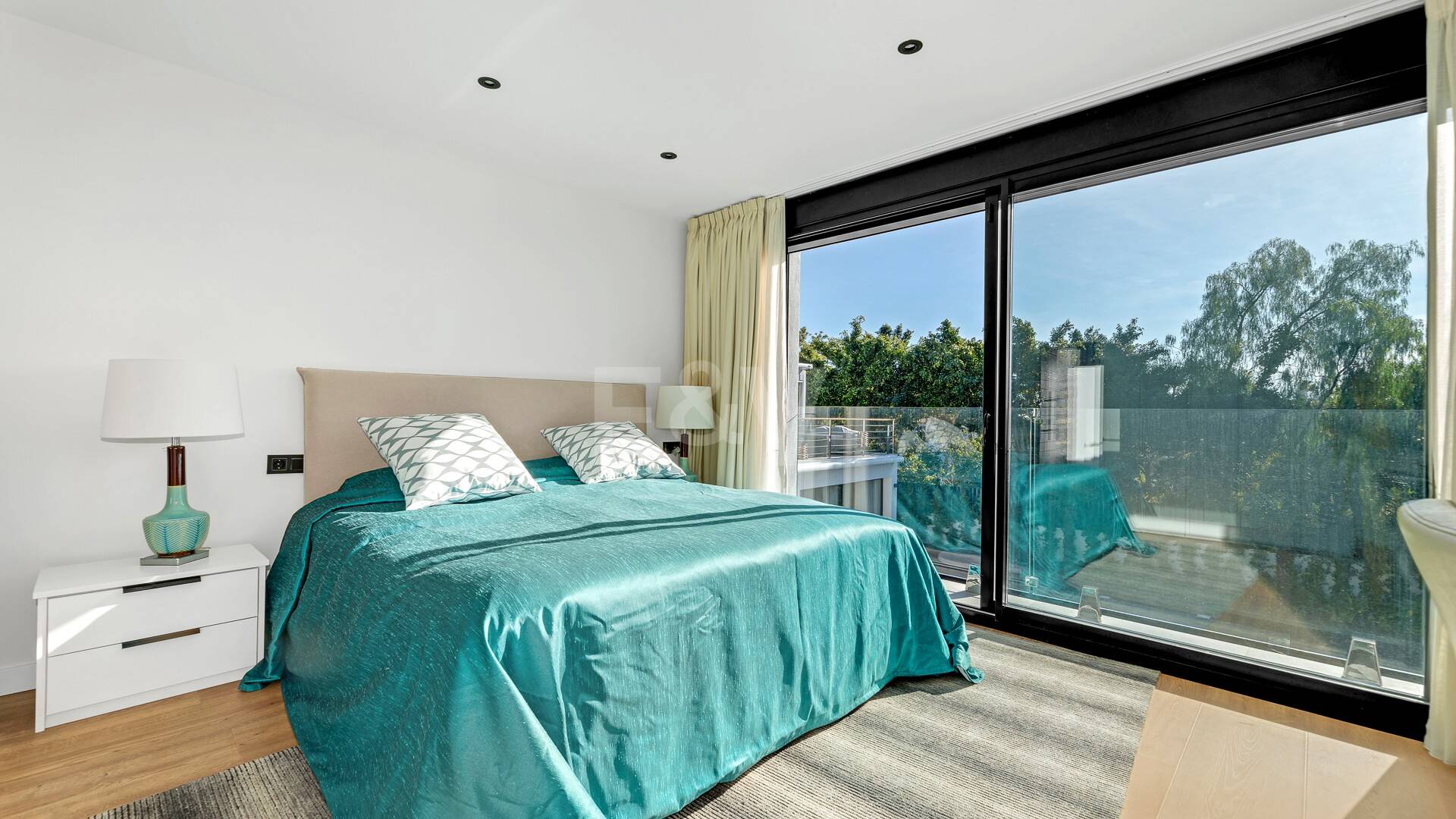 Grand Villa i El Rosario med enastående kvalitet