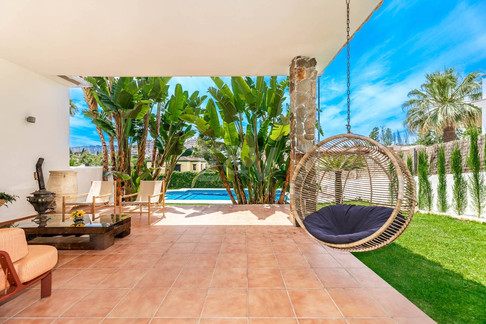 Modern villa i Nueva Andalucia på unikt läge