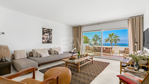 Penthouse Frontline Beach in Los Monteros