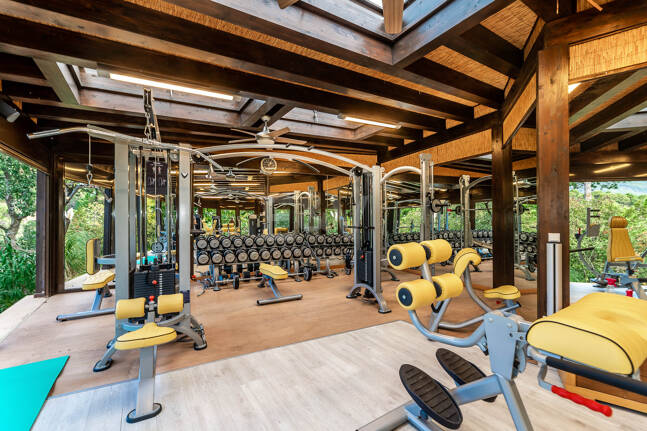 Stunning Italian Renaissance Villa in La Zagaleta Front Line Golf