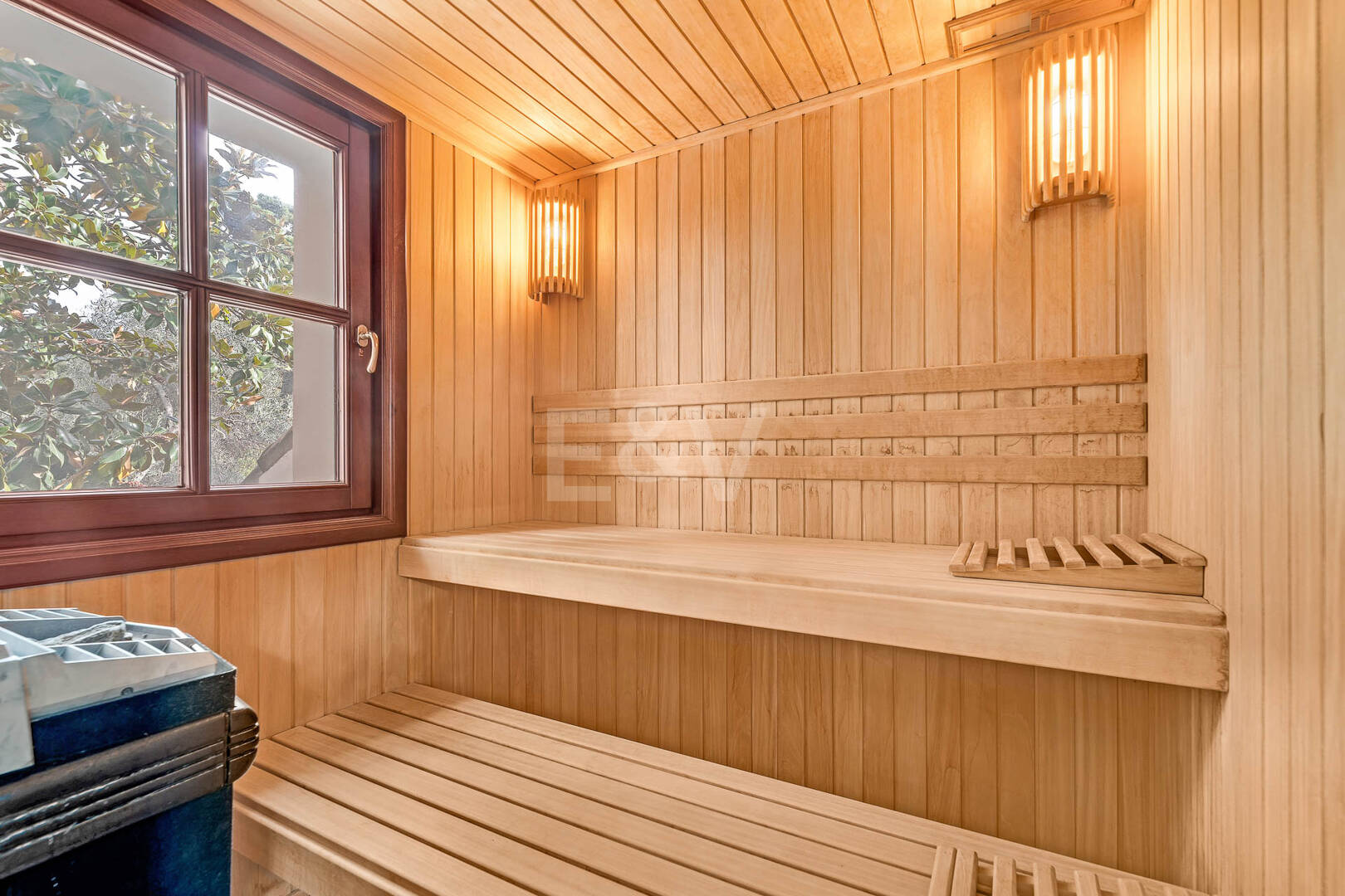 Stunning Italian Renaissance Villa in La Zagaleta Front Line Golf