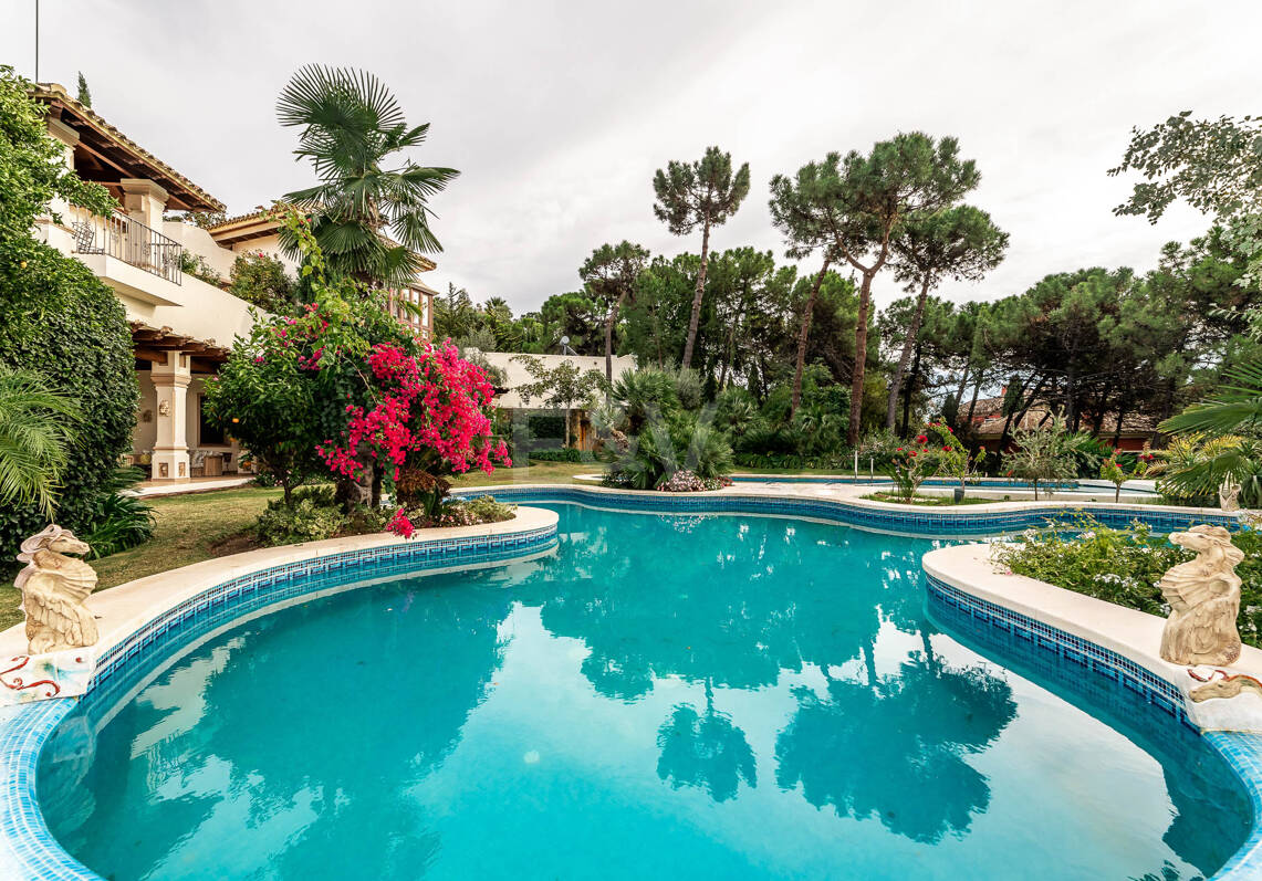Superbe villa Renaissance italienne à La Zagaleta Golf de première ligne
