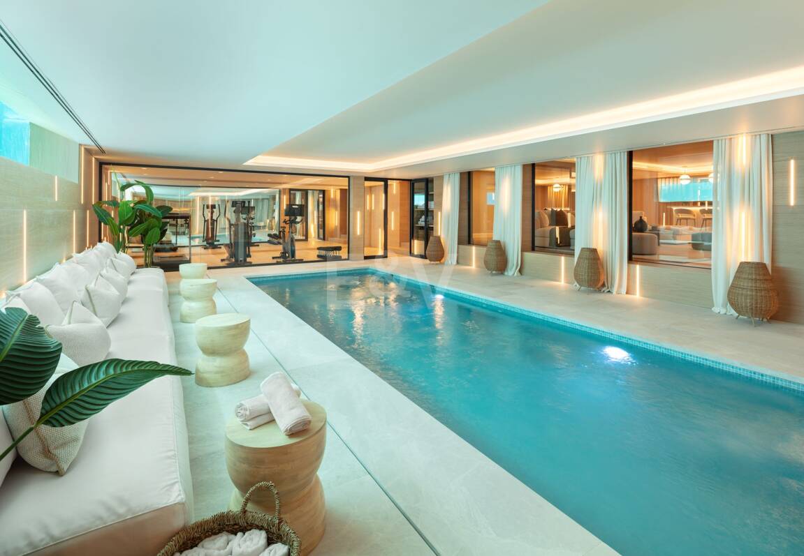 Oöverträffad lyx herrgård med Medelhavet Visningar i Sierra Blanca