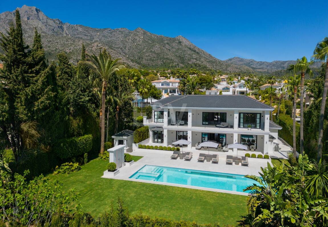 Oöverträffad lyx herrgård med Medelhavet Visningar i Sierra Blanca