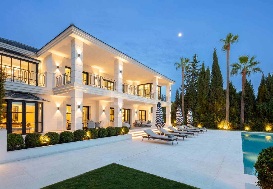 Oöverträffad lyx herrgård med Medelhavet Visningar i Sierra Blanca