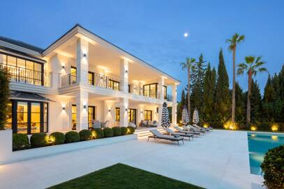 Oöverträffad lyx herrgård med Medelhavet Visningar i Sierra Blanca