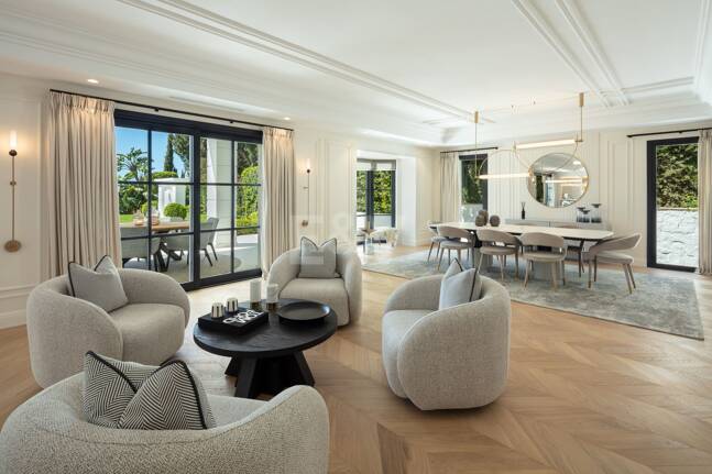 Oöverträffad lyx herrgård med Medelhavet Visningar i Sierra Blanca