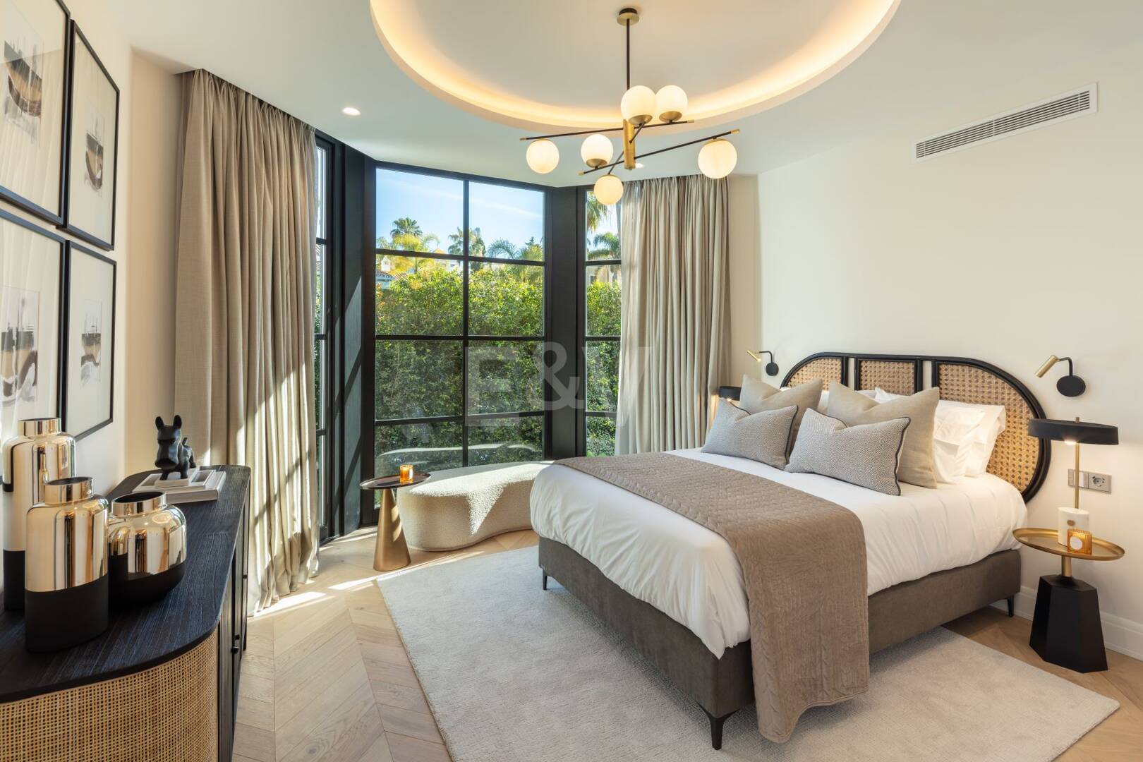 Oöverträffad lyx herrgård med Medelhavet Visningar i Sierra Blanca