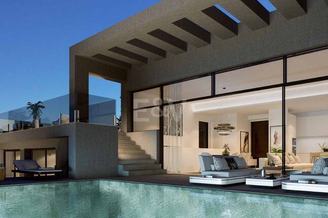 Villa till salu i La Alqueria, Benahavis