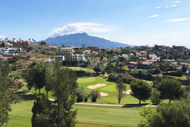 Villa till salu i La Alqueria, Benahavis