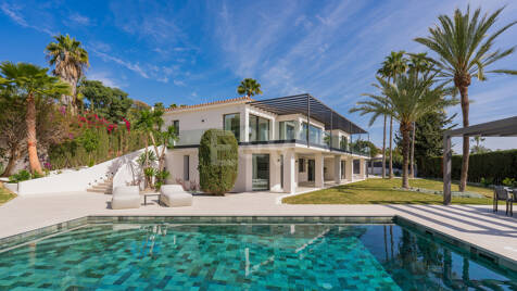 Stilvolle Villa in Nagüeles mit Meer- und Bergblick