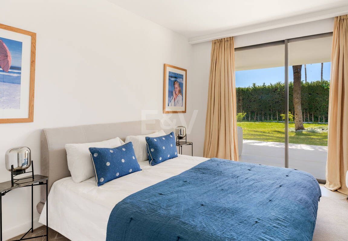 Stilvolle Villa in Nagüeles mit Meer- und Bergblick