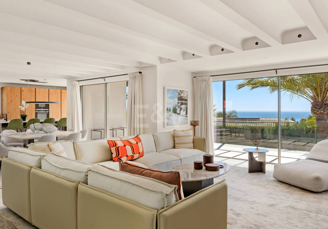 Stylish Villa à Nagüeles avec vue sur la mer et la montagne