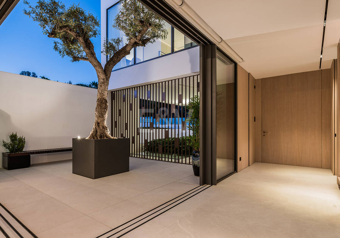 Villas contemporaines sophistiquées sur le mille d'or