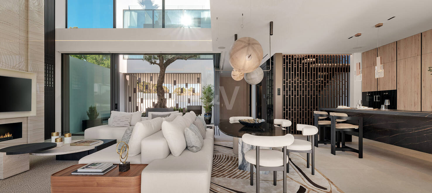 Sophisticated Contemporary Villas on the Golden Mile