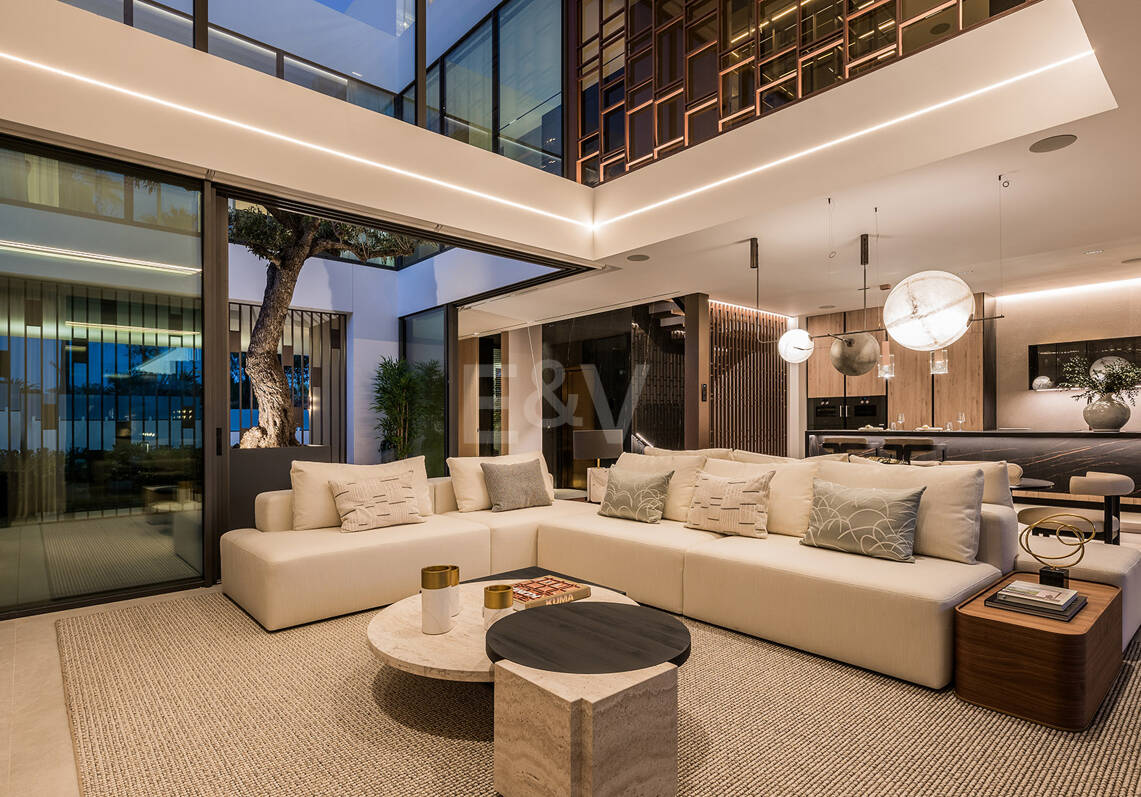 Villas contemporaines sophistiquées sur le mille d'or