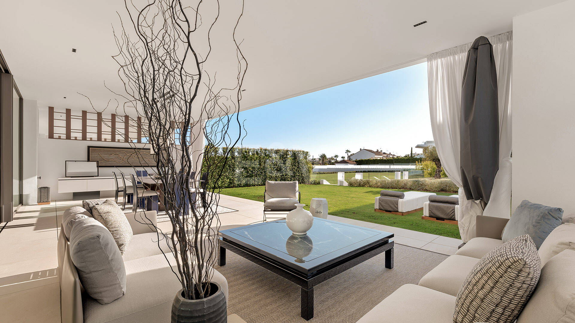 Wyrafinowane nowoczesne wille na Golden Mile