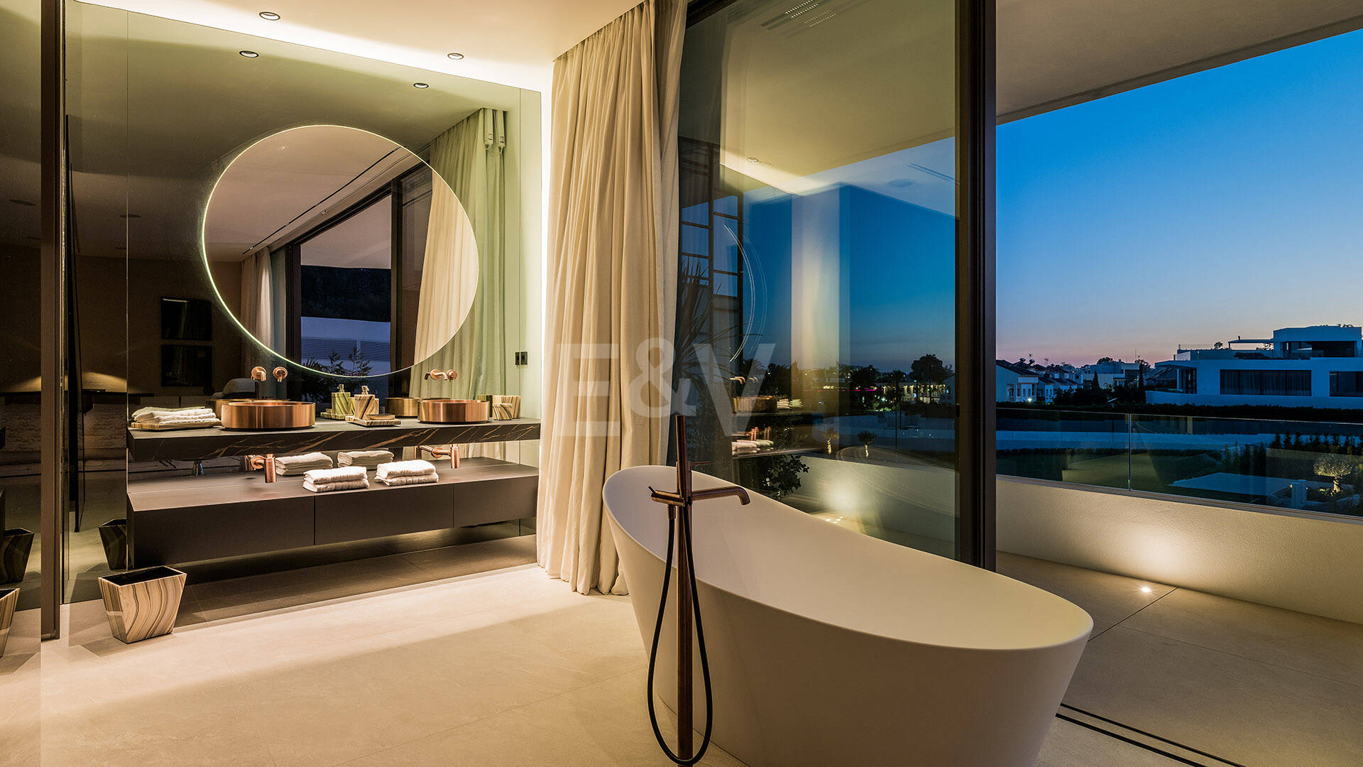 Wyrafinowane nowoczesne wille na Golden Mile