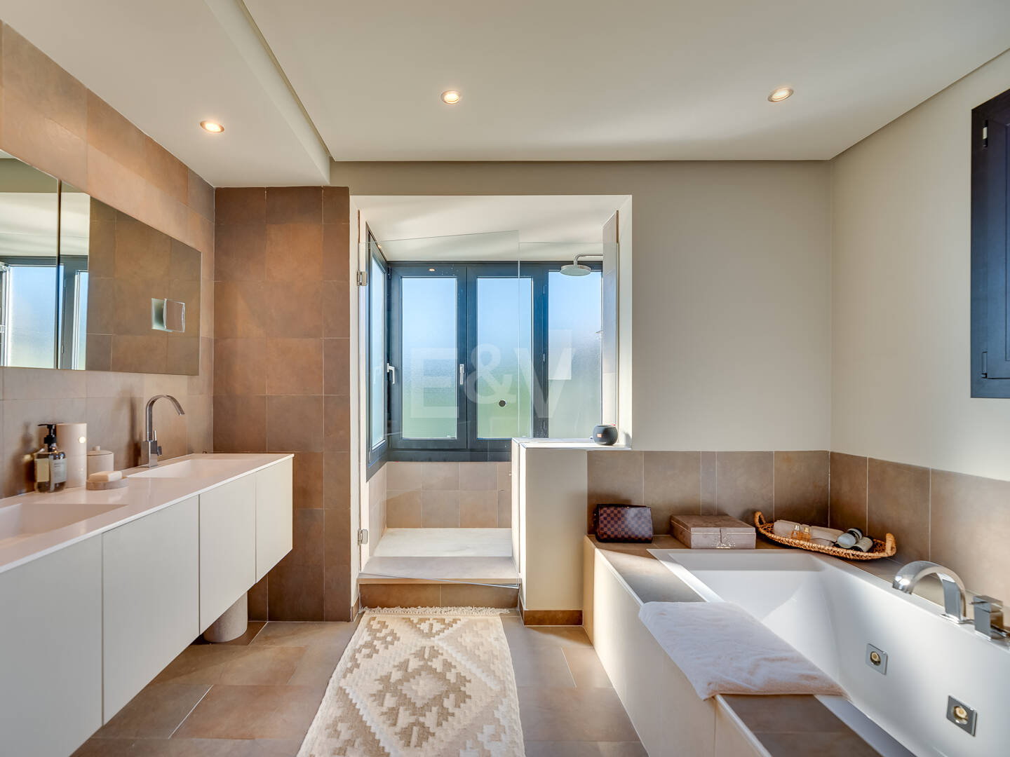 Wyjątkowa willa z inspirującym widokiem na wynajem krótkoterminowy dostępne.