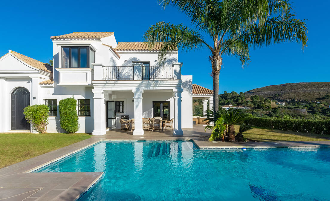Exceptional villa with awe-inspiring views