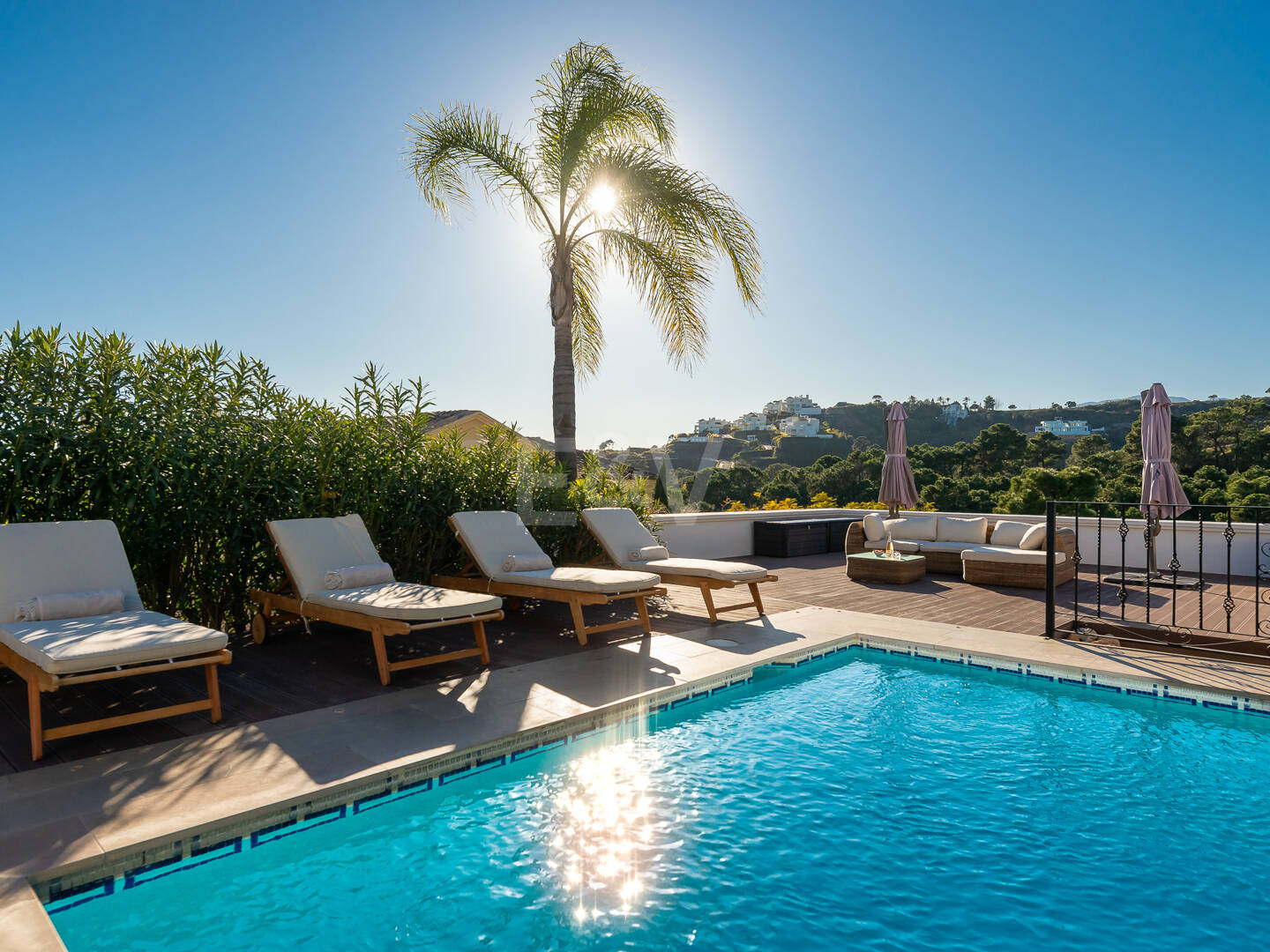 Exceptional villa with awe-inspiring views