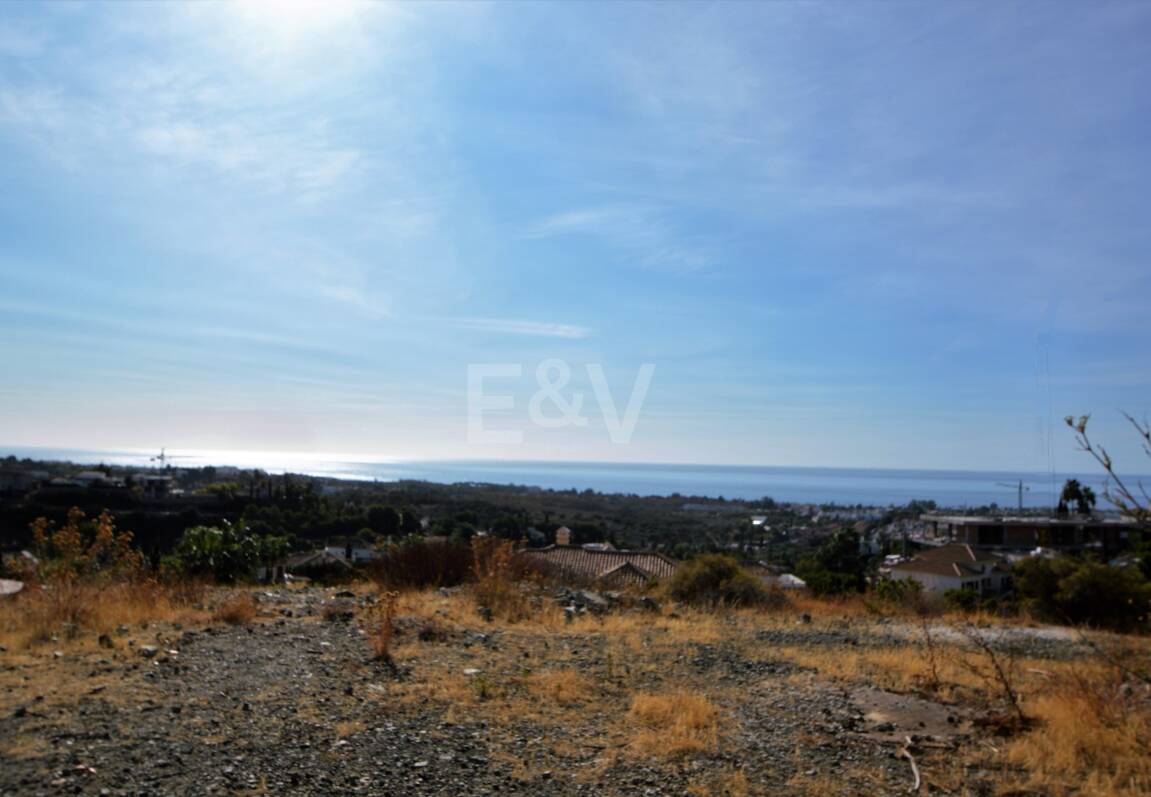 Stor tomt i Los Flamingos Golf med panoramautsikt över havet