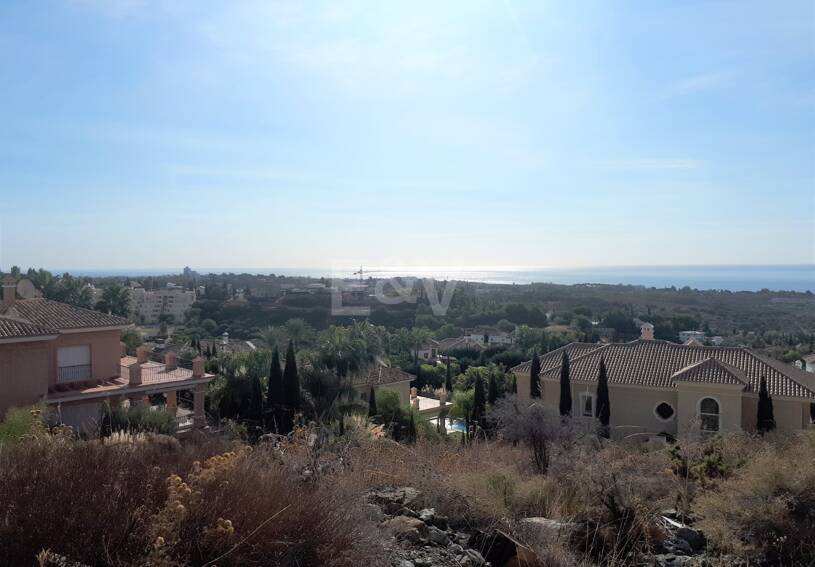 Stor tomt i Los Flamingos Golf med panoramautsikt över havet