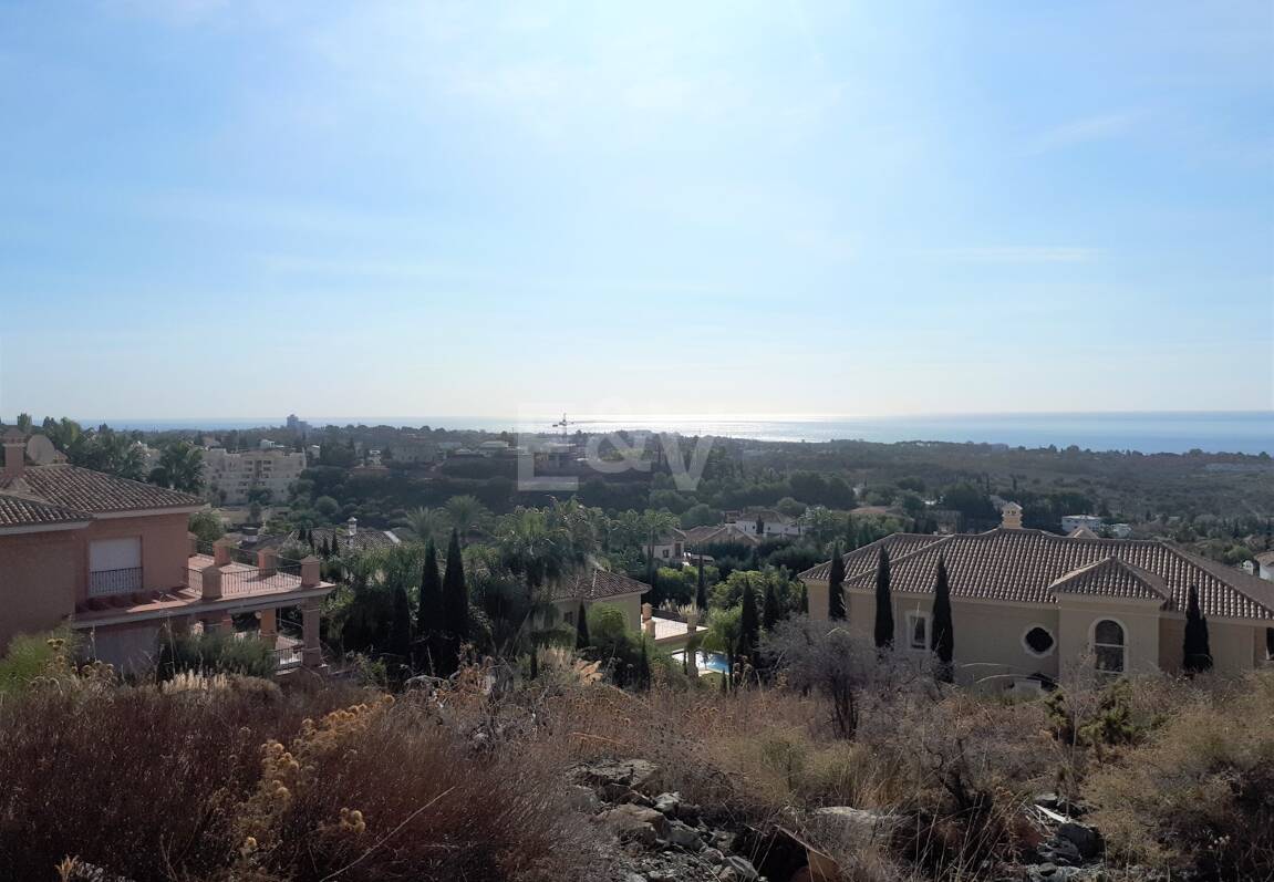 Stor tomt i Los Flamingos Golf med panoramautsikt över havet