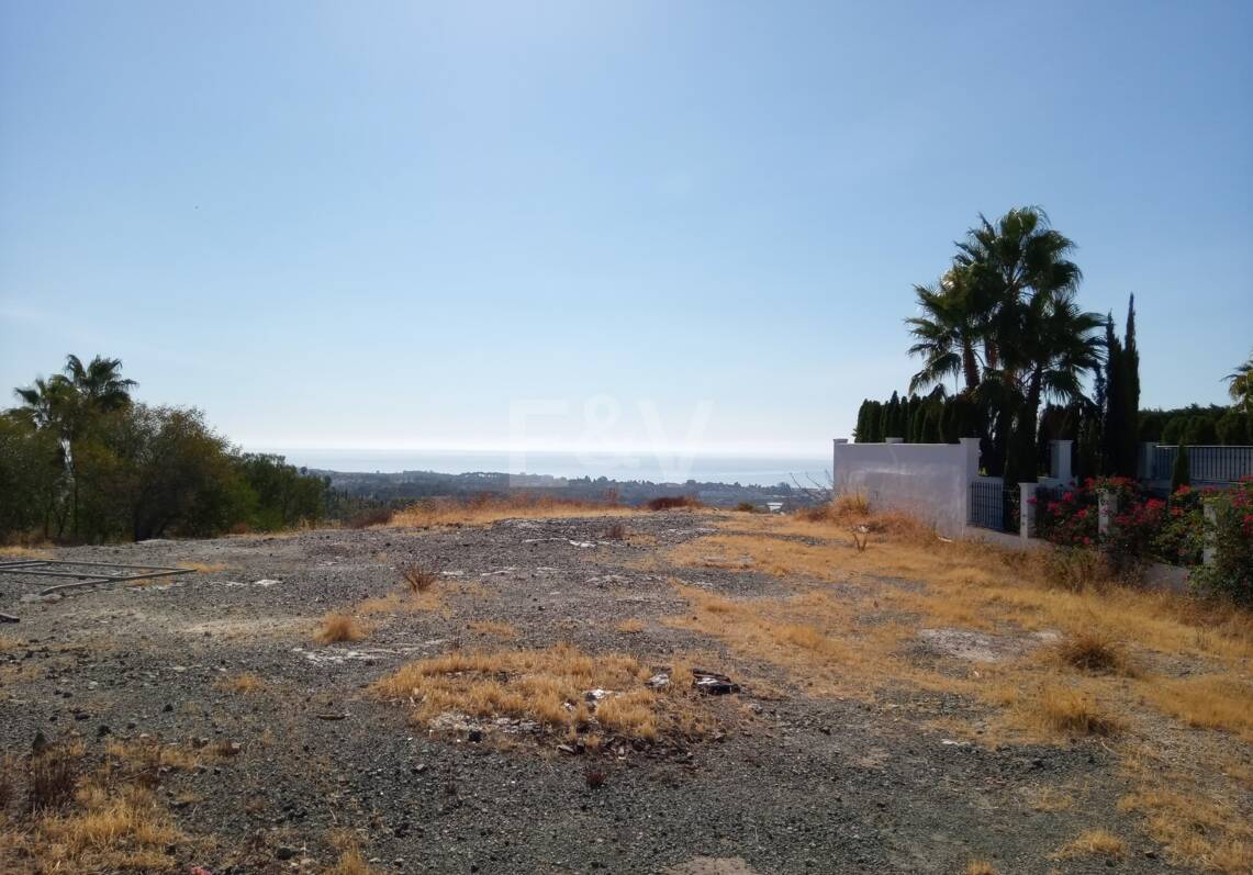 Stor tomt i Los Flamingos Golf med panoramautsikt över havet