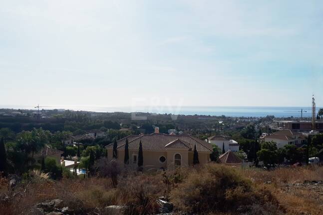 Stor tomt i Los Flamingos Golf med panoramautsikt över havet