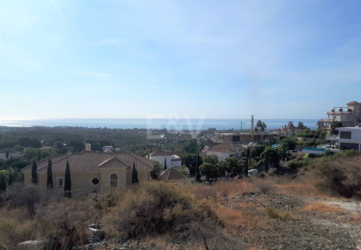 Stor tomt i Los Flamingos Golf med panoramautsikt över havet
