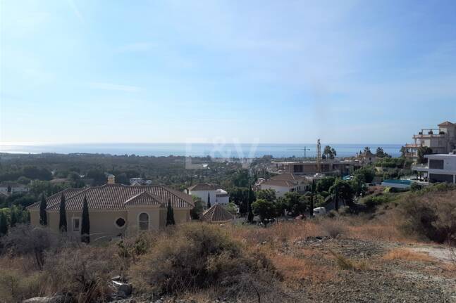 Stor tomt i Los Flamingos Golf med panoramautsikt över havet