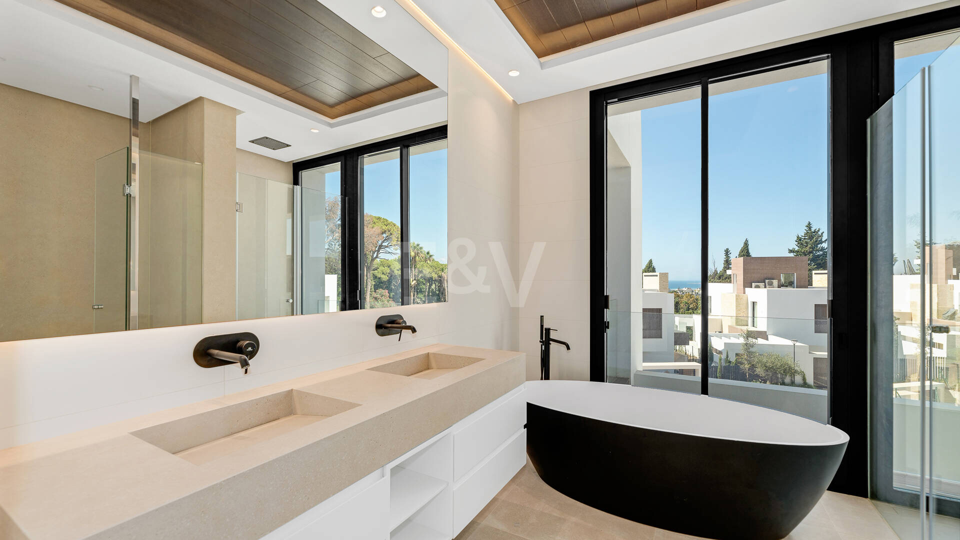 Exquisite Villa with Stunning Views in La Fuente on the Golden Mile