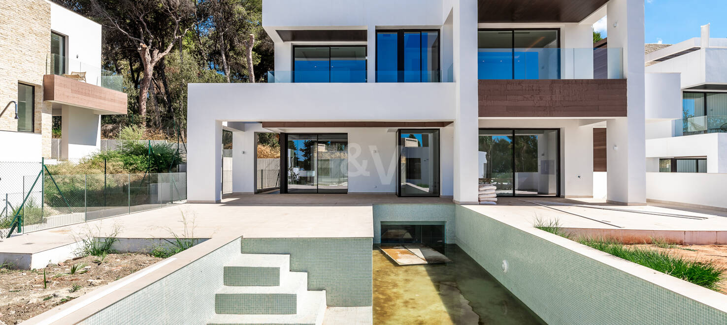 Exquisite Villa mit Ausblick in La Fuente an der Goldenen Meile