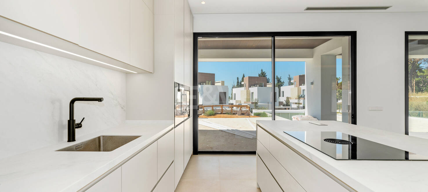 Exquisite Villa mit Ausblick in La Fuente an der Goldenen Meile