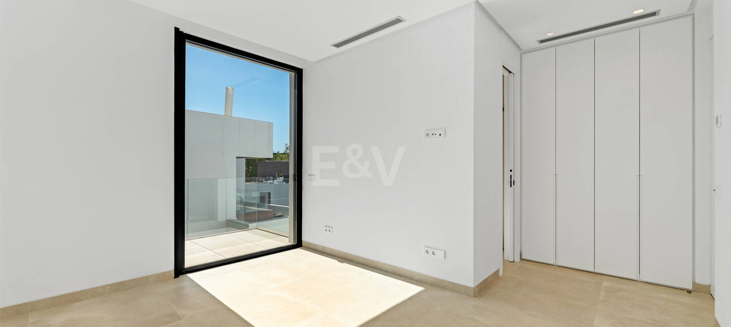Exquisite Villa mit Ausblick in La Fuente an der Goldenen Meile